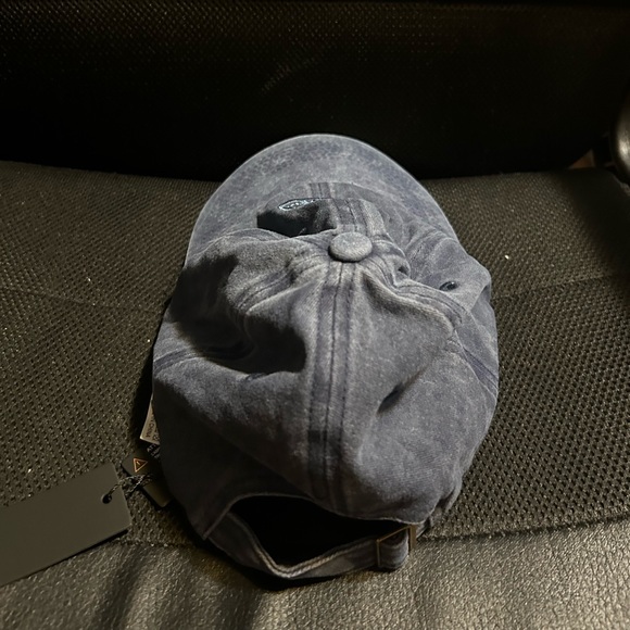 Stone Island Hat - Picture 2 of 3